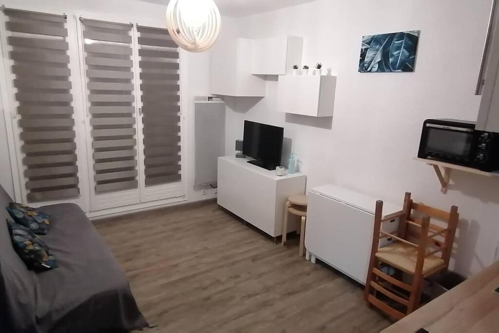 Studio 4 Personnes Les Angles  Eksteriør bilde